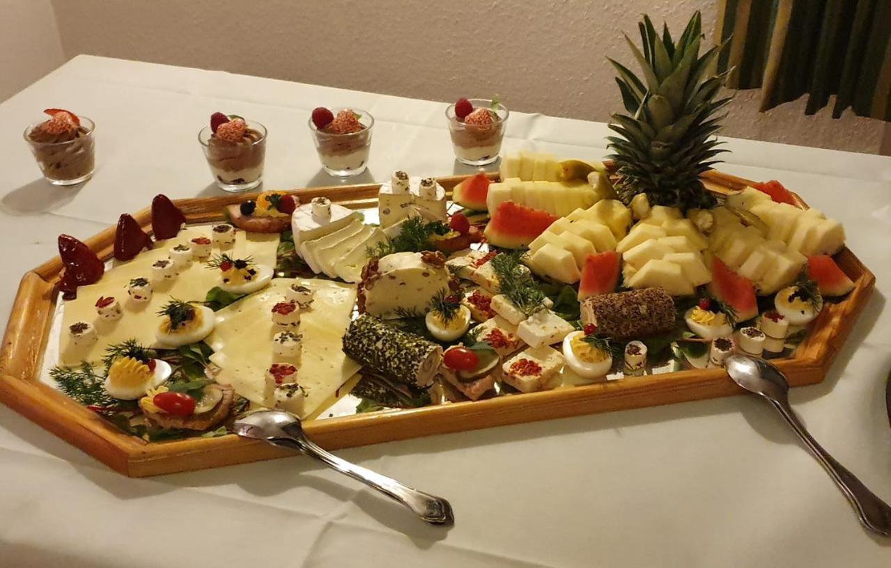 Hotel Zur Krone Hasselfelde Zewnętrze zdjęcie